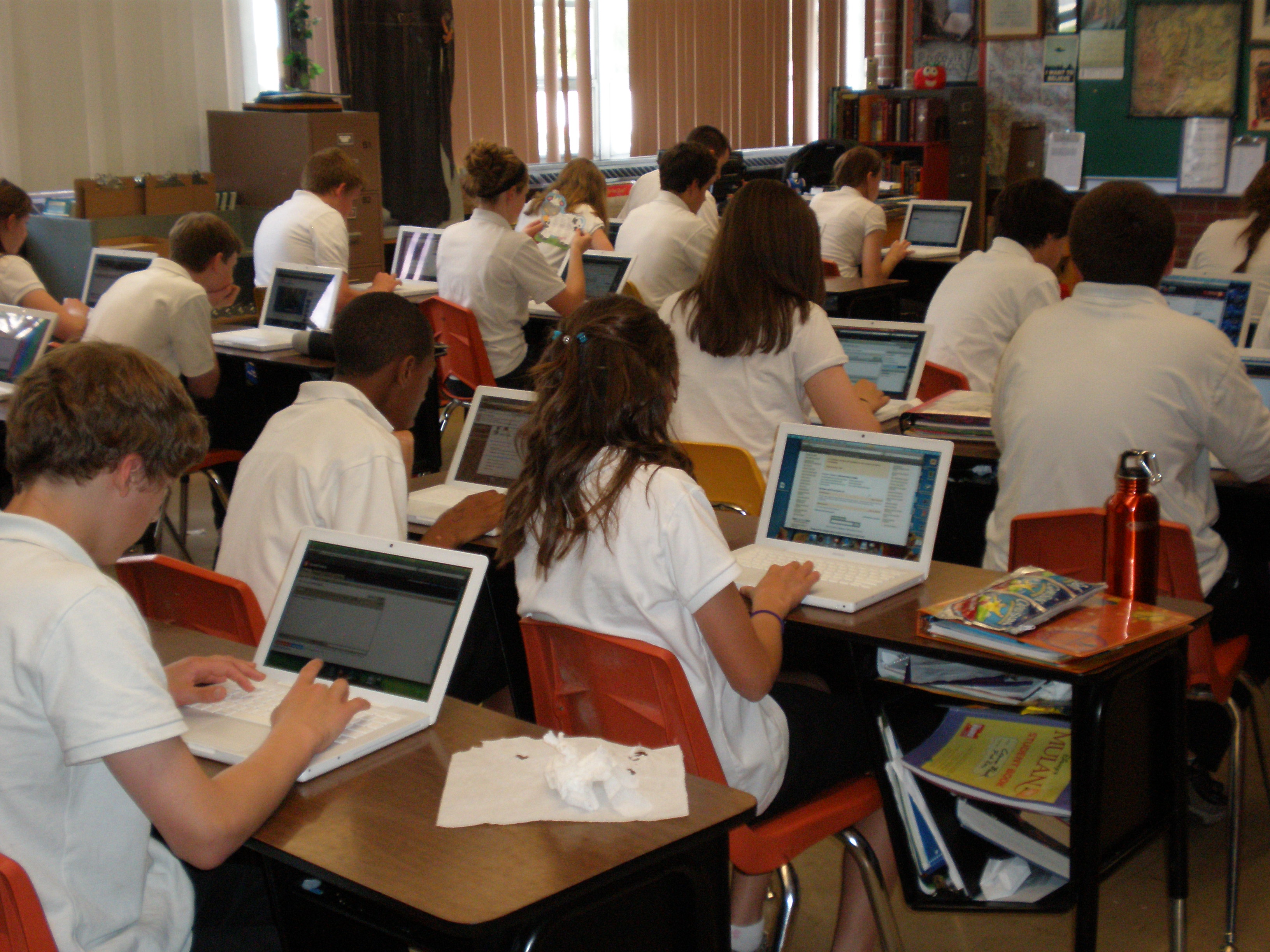 Students blogging
